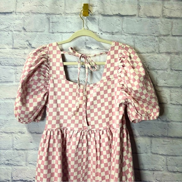 Pink and White Checkered Dress - Picture 8 of 10